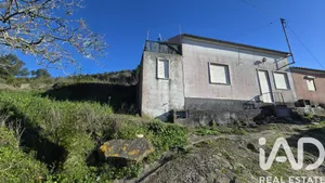 Casa/Moradia em Avenal-Vilar