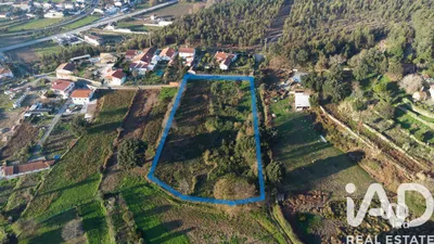 Fotografia 5 de Terreno urbano de 569 m² em Vale de Cambra