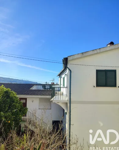 Moradia bi-familiar  em Oliveira do Hospital