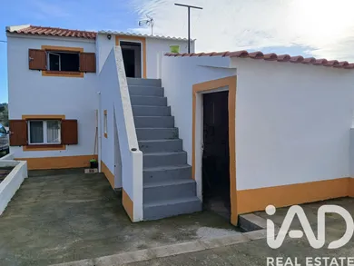 House in Vale de Santiago