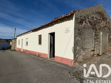 Casa/Moradia  em Porto de Mós