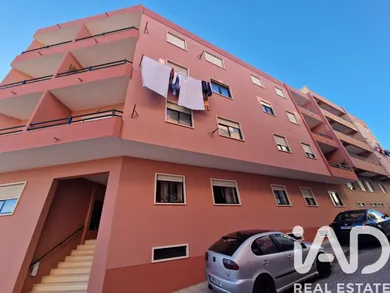 Appartement T3 à Bombarral