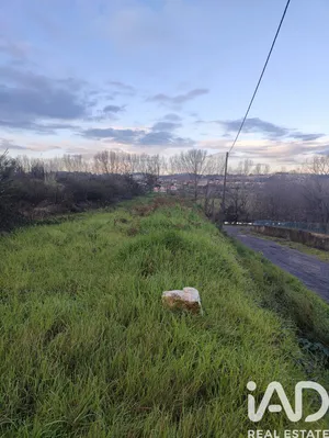 Terreno urbano  em Trofa