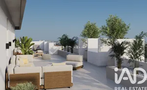 Penthouse T4 in Linda-a-Velha