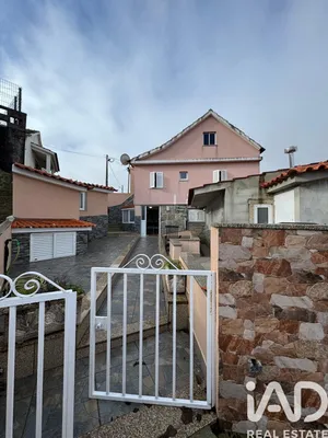 Semi-detached house  in Viseu