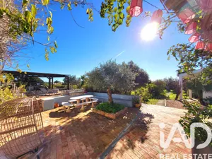 Moradia térrea  em Luz