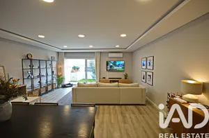 Moradia geminada em Fernão Ferro