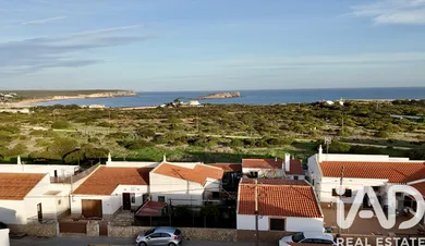 Moradia geminada em Sagres