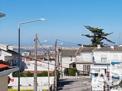 Apartment T3 in Atouguia da Baleia