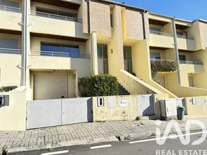 Terraced house  in Laje
