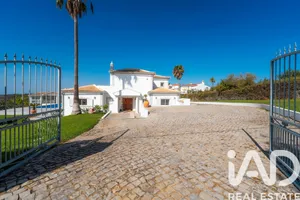 Detached house  in São Brás de Alportel