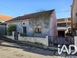 Single-storey house  in Vialonga