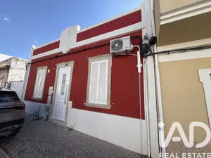 Moradia térrea  em Loulé