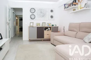 Apartamento T3 em Queluz