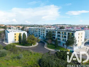 Apartamento T3 em São Domingos de Rana