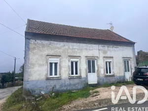 Casa/Moradia em Alvorninha