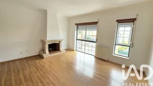 Apartamento T3 em Cadaval