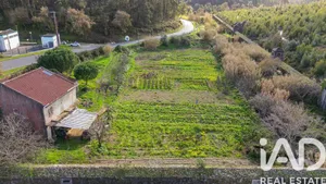 Terreno rústico  em Casal de Cambra