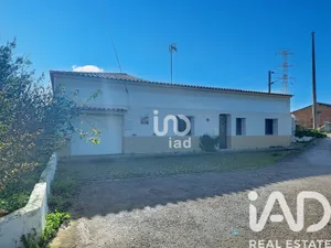 Moradia térrea  em Tunes