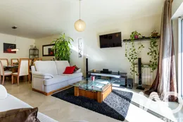 Apartment T3 in Parede