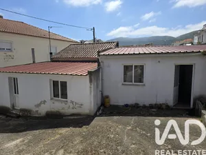 Casa/Moradia  em Lamas