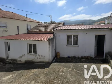 Casa/Moradia  em Lamas