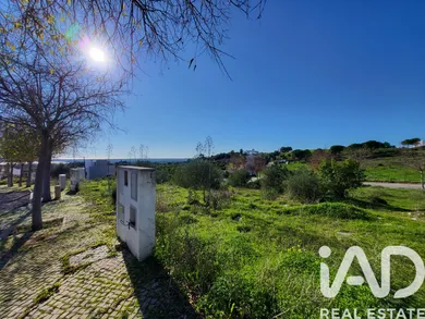 Terreno urbano  em Santo Estêvão