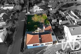 Maison  à Évora