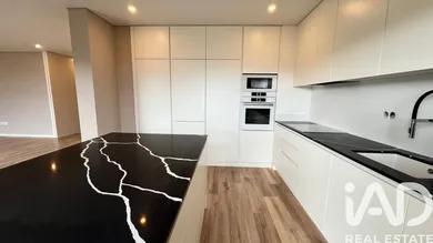 Apartamento T2 em Pombeiro de Ribavizela