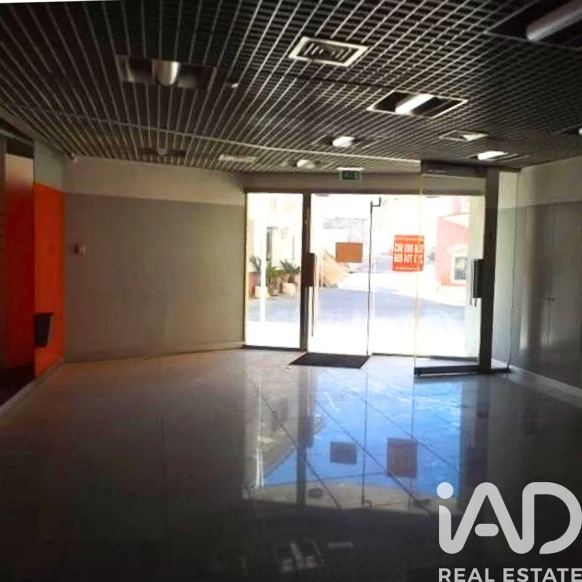 Prédio de 224 m² em Amiais de Baixo