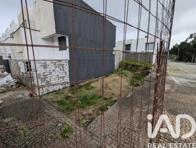 Terreno urbano  em Touguinhó