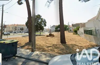 Terreno urbano em Quinta do Conde