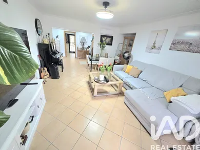 Apartamento T2 em Quarteira