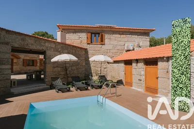Fotografia 5 de Casa/Moradia 3 quartos de 186 m² em Paredes de Viadores