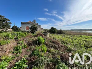 Terrain à bâtir à Sado