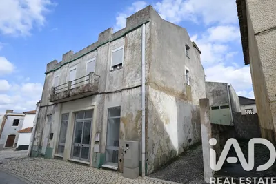 Fotografia 3 de Prédio de 320 m² em Cadaval