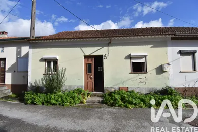 Moradia geminada em Cumeeira