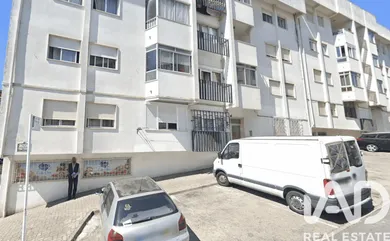 Apartamento T2 em Queluz