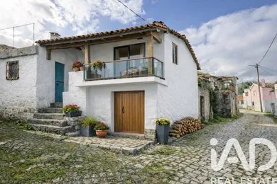 Casa/Moradia  em Castanheira de Pera