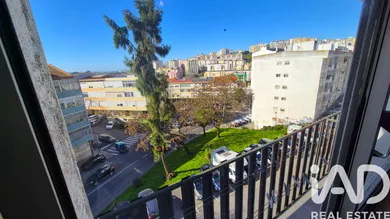 Apartamento T2 em Queluz