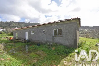 Terreno urbano  em São Miguel, Santa Eufémia e Rabaçal