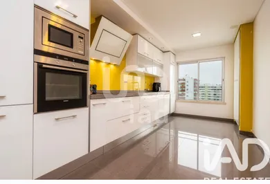 Apartamento T3 em Faro