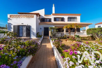 Fotografia 1 de Casa/Moradia 7 quartos de 374 m² em Montenegro