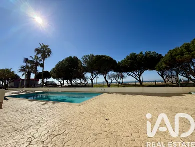 Apartamento T2 em Quarteira