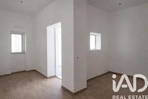 Moradia em banda  em Santa Luzia