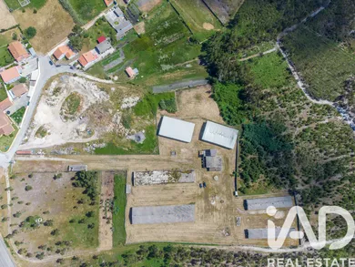 Terreno industrial em Vieira de Leiria