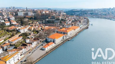 Prédio  em Porto
