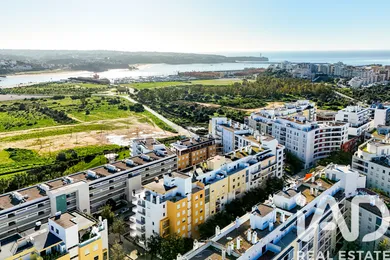 Penthouse T3 em Portimão
