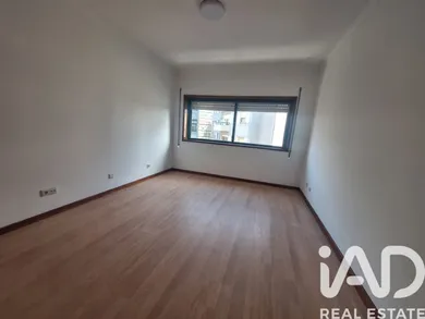 Apartamento T2 em Vila Nova de Gaia
