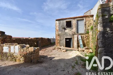 Maison à São Miguel, Santa Eufémia e Rabaçal